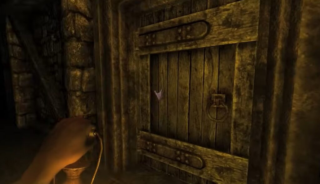 amnesia the dark decent going through a door