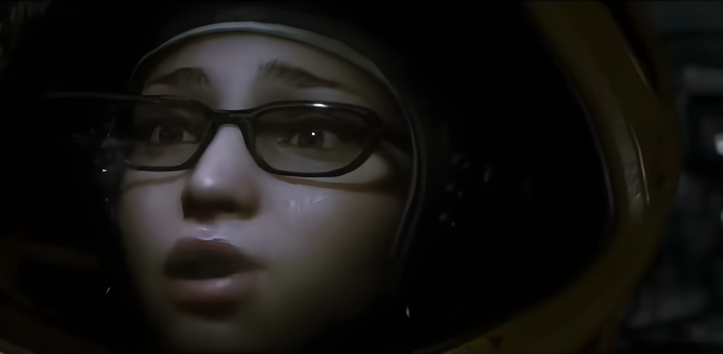 alien isolation cutscene of woman in space suit